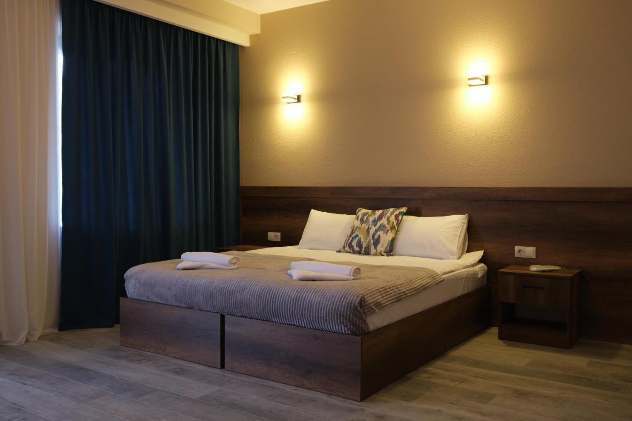 Hotel Axien Kazbegi Exterior photo