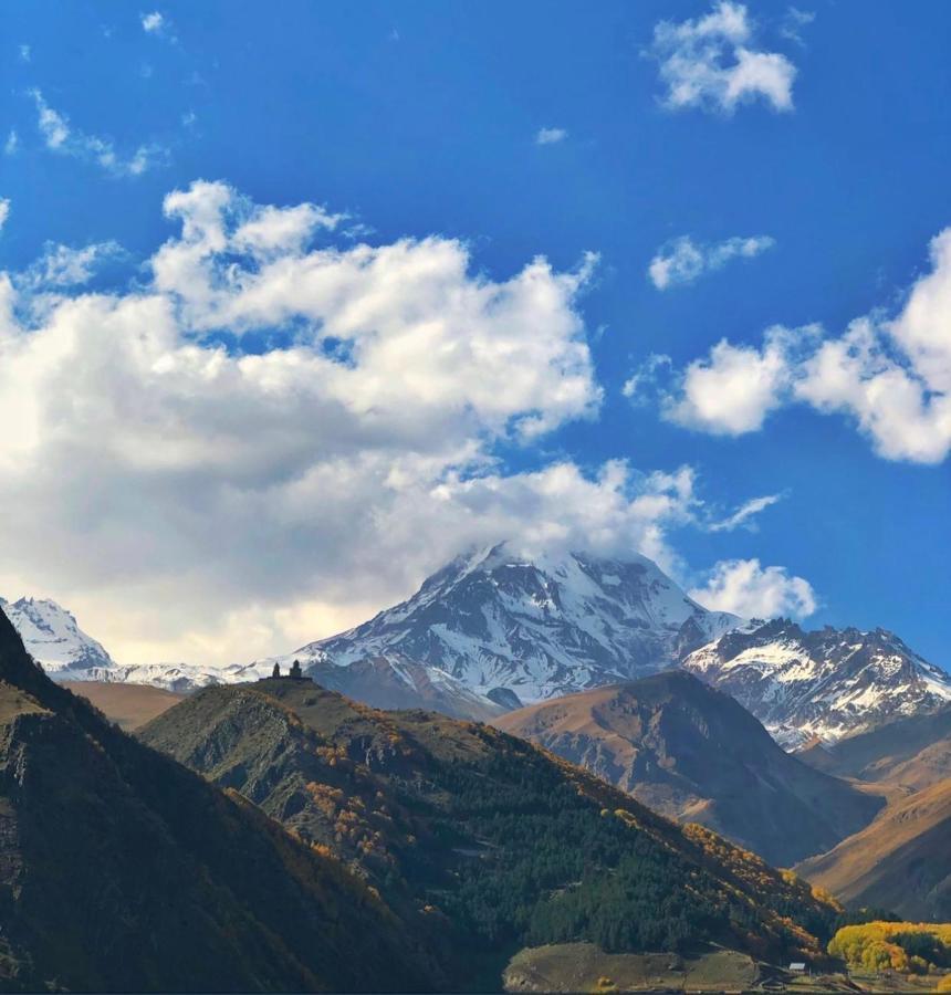 Hotel Axien Kazbegi Exterior photo