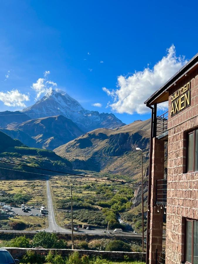 Hotel Axien Kazbegi Exterior photo